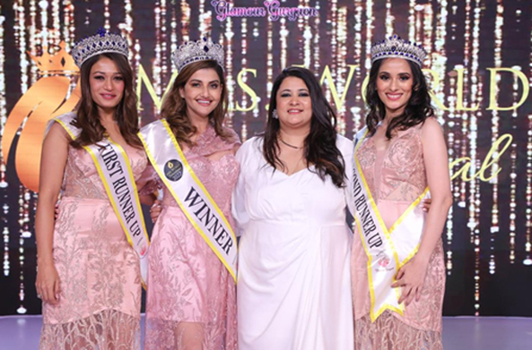 Barkha Nangia crowns Yasmin Mistry and Somya Banerjee as the Mrs. World International 2022Barkha Nangia crowns Yasmin Mistry and Somya Banerjee as the Mrs. World International 2022